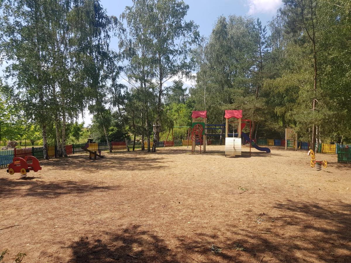 Nocleg ze śniadaniem Miłocin Park Centrum Wypoczynkowo-konferencyjne